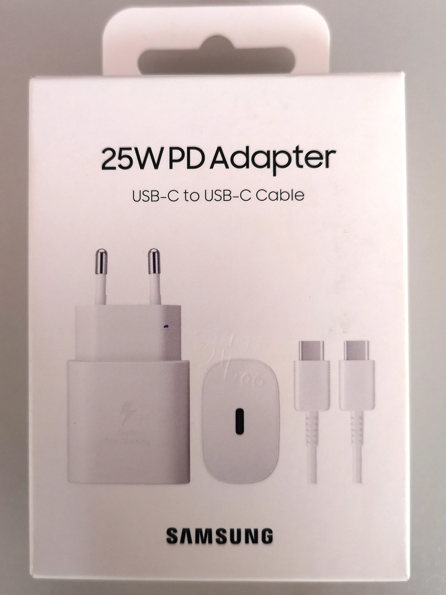 imagen de ADAPTADOR SAMSUNG USB-C CON CABLE USB-C 25W