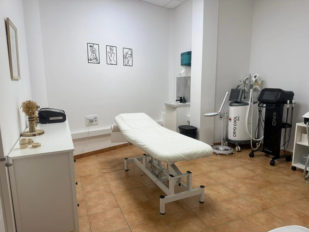 galeria de imágenes de Centro Médico Estético Lourdes Soler 