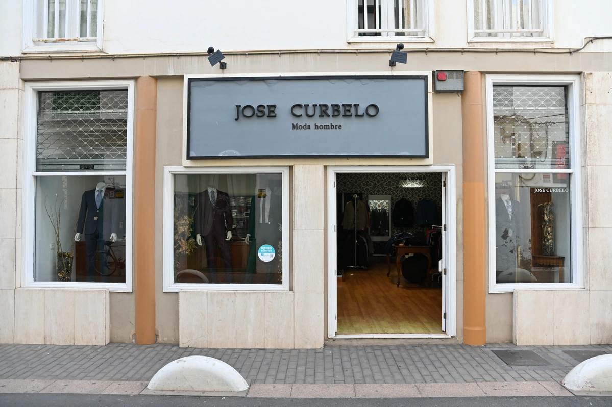 galeria de imágenes de Jose Curbelo Moda Hombre