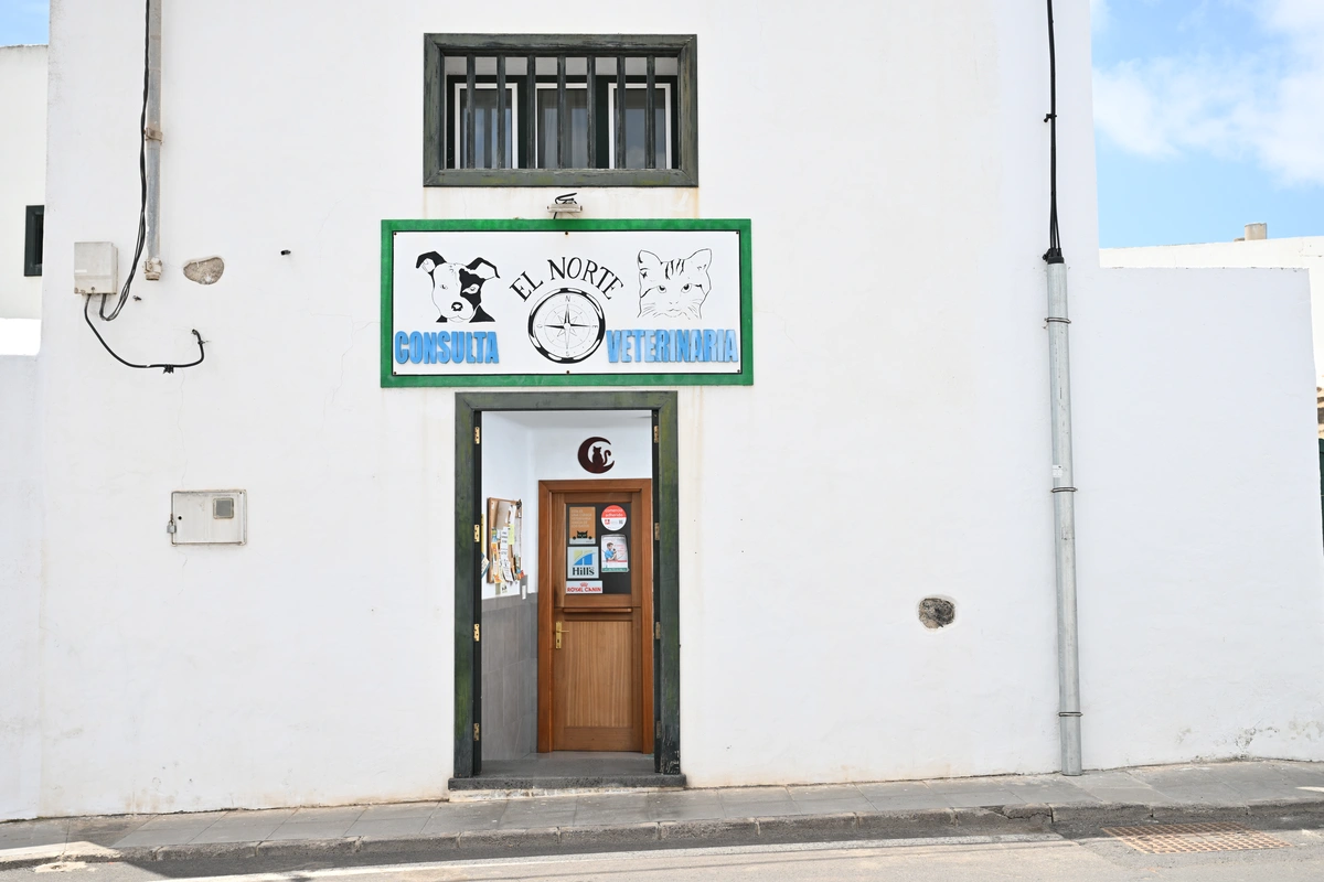 Logo CONSULTA VETERINARIA EL NORTE