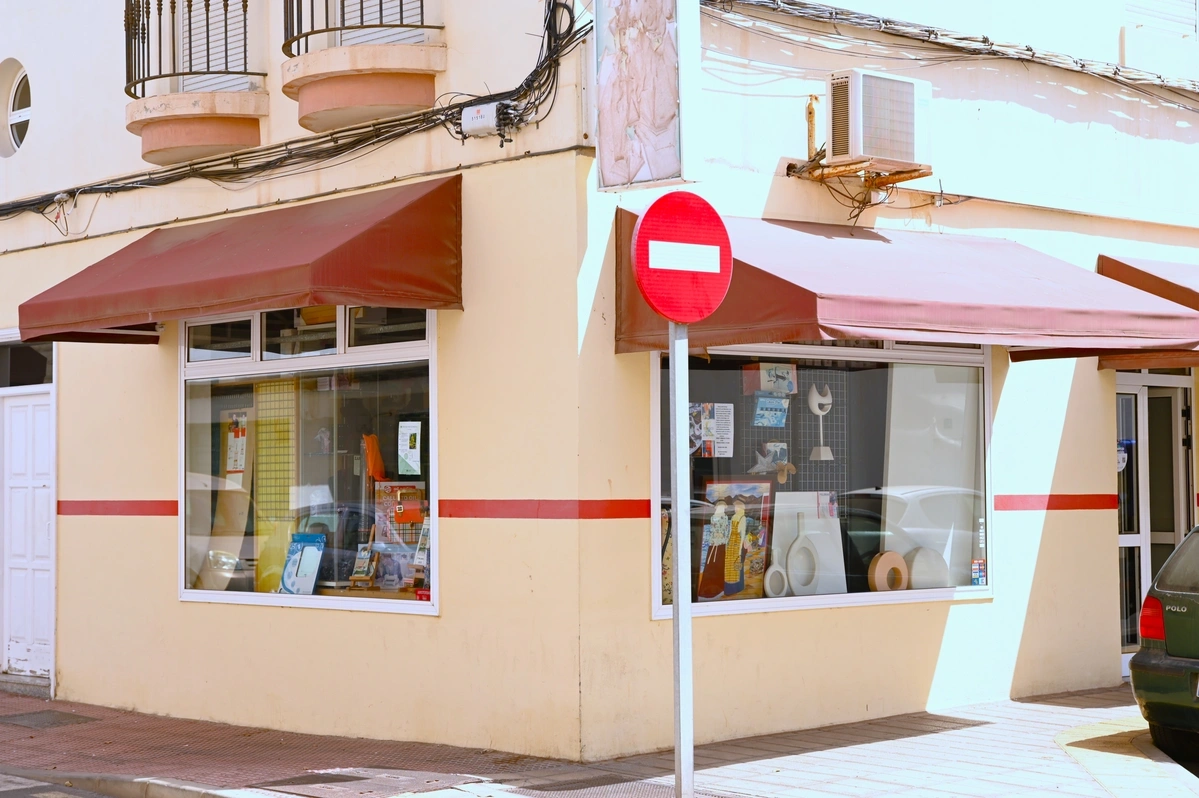 galeria de imágenes de MANUALIDADES Y BELLAS ARTES EL TALLER