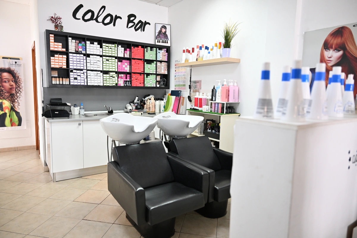 galeria de imágenes de Elitepeluquerosplayahonda 