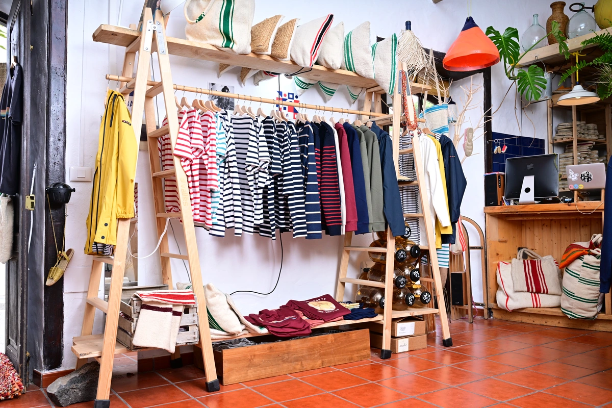 galeria de imágenes de SUA ULTRAMARINO