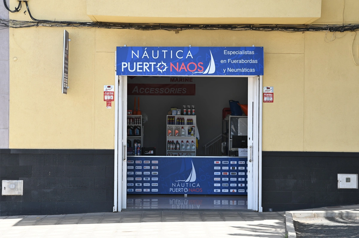 galeria de imágenes de NÁUTICA PUERTO NAOS 