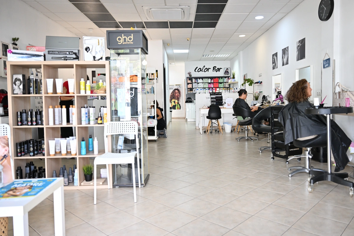 galeria de imágenes de Elitepeluquerosplayahonda 
