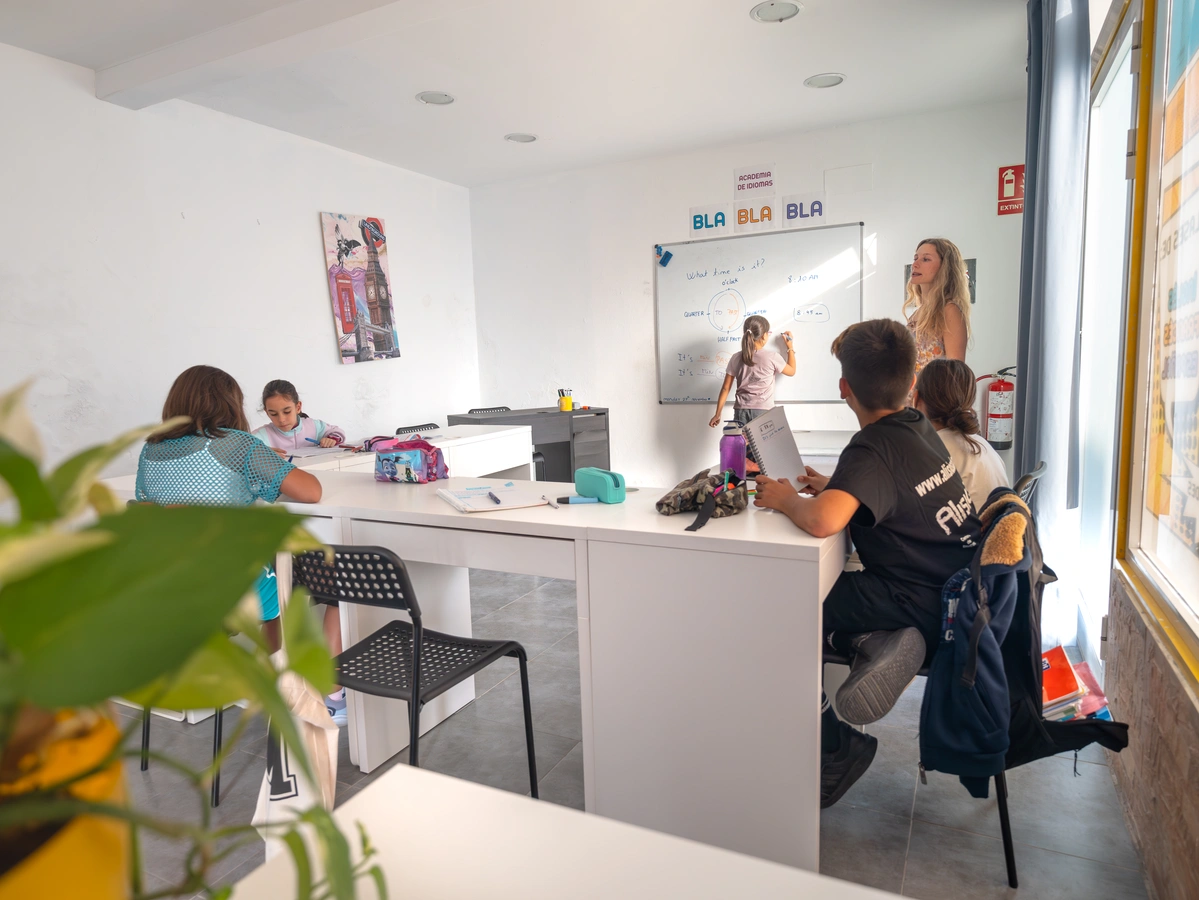 galeria de imágenes de ACADEMIA DE IDIOMAS BLA BLA BLA