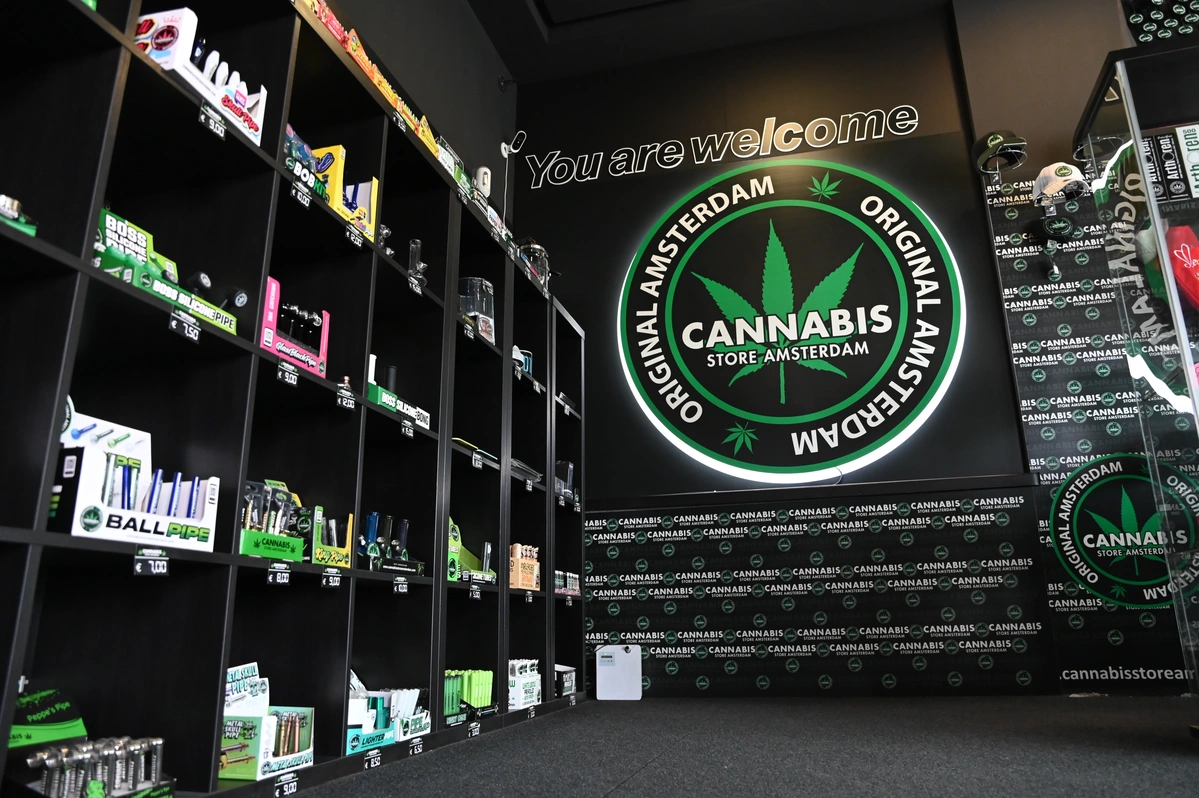 galeria de imágenes de Cannabis Store Amsterdam Lanzarote 