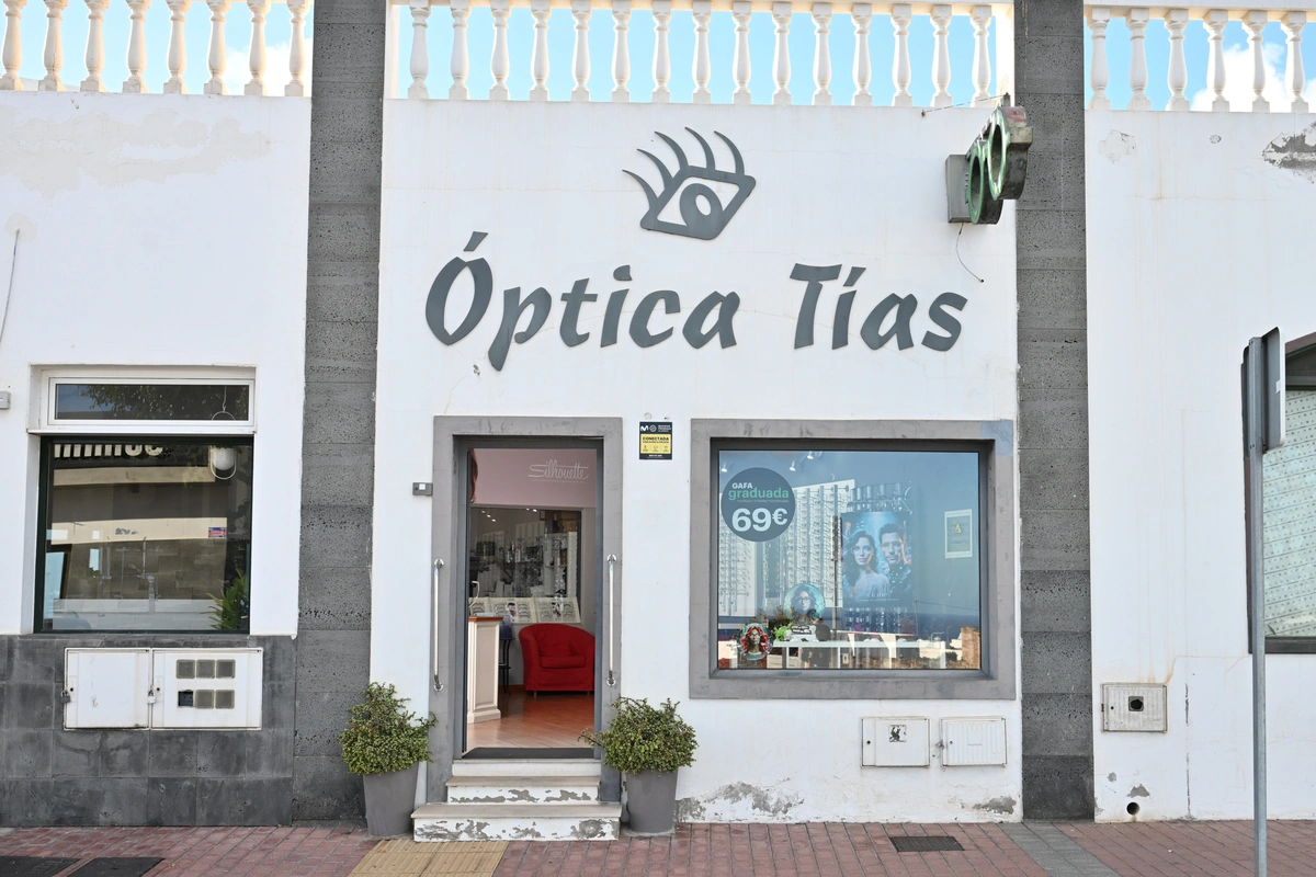 Logo ÓPTICA TÍAS