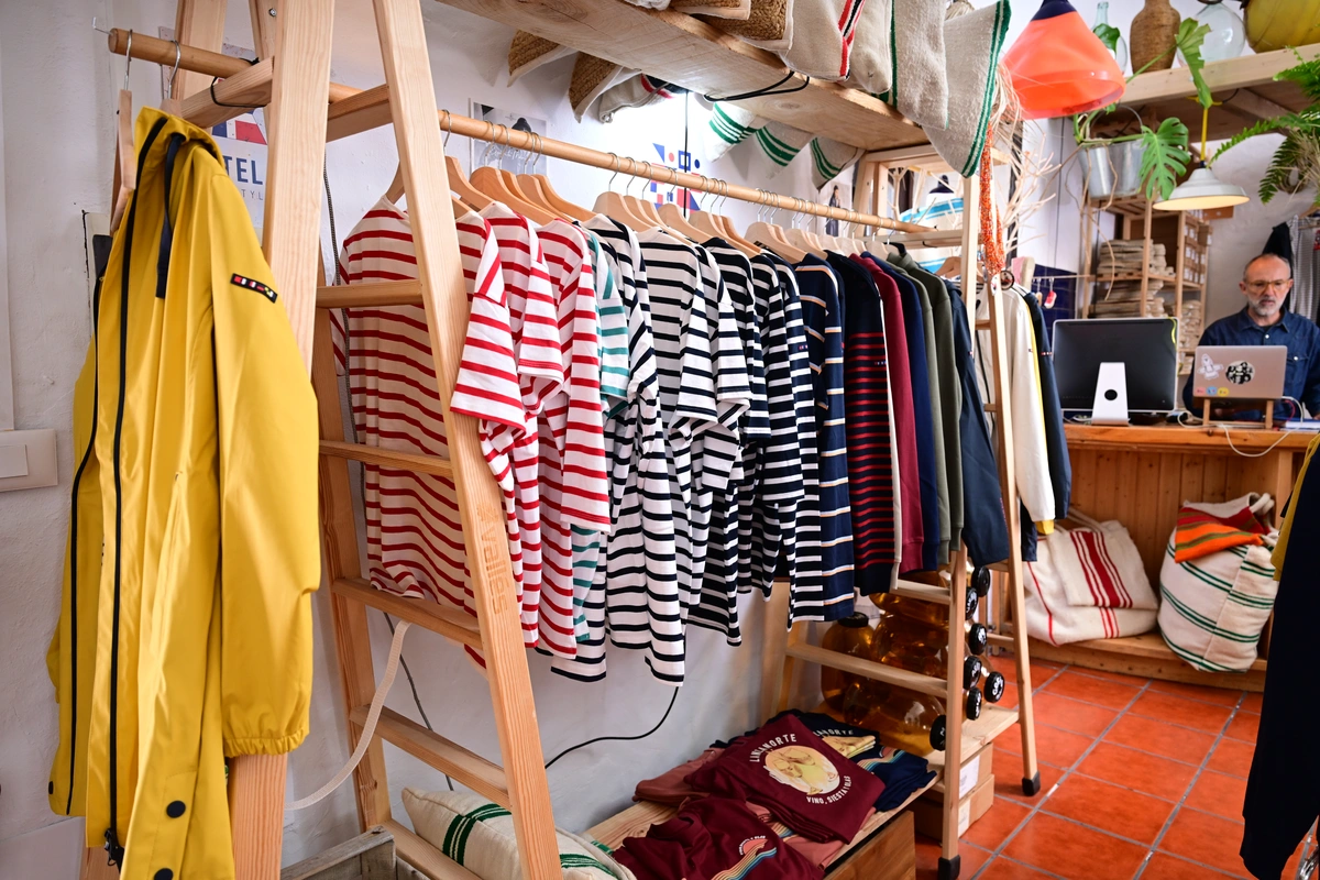 galeria de imágenes de SUA ULTRAMARINO