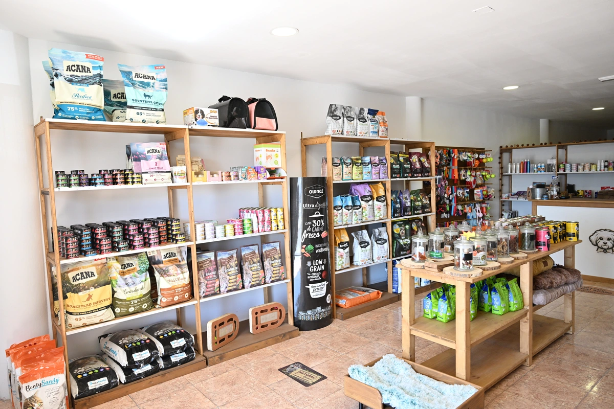 galeria de imágenes de RINCON DE MILOU ( PET SHOP)