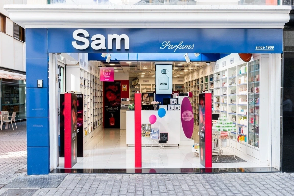 galeria de imágenes de Sam Parfums Calle Real