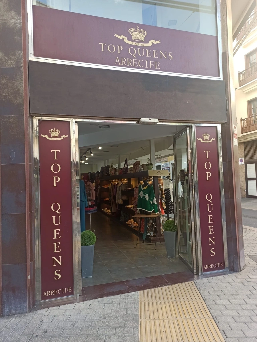 galeria de imágenes de TOP QUEENS ARRECIFE