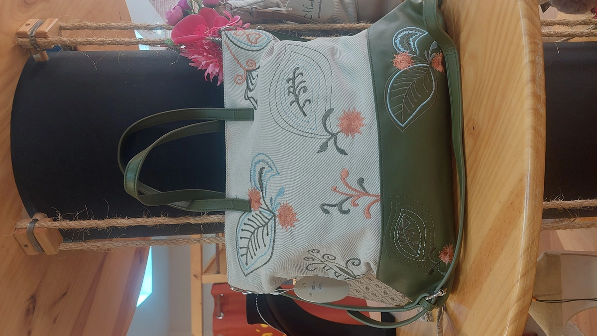 Imagen de: Bolso mambo 